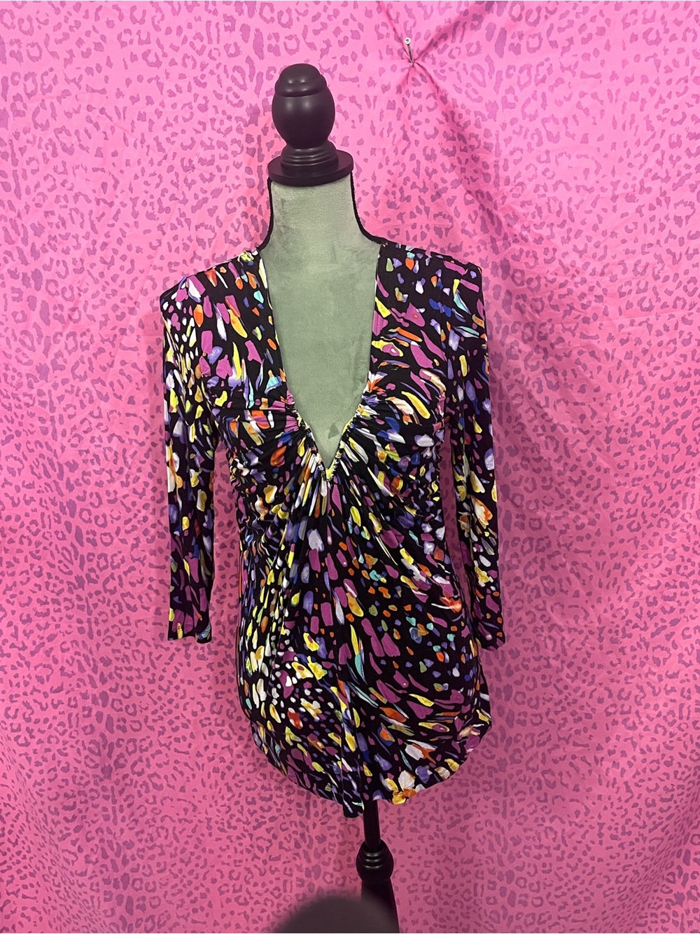 Women's Black Multicolor V-Neck Top